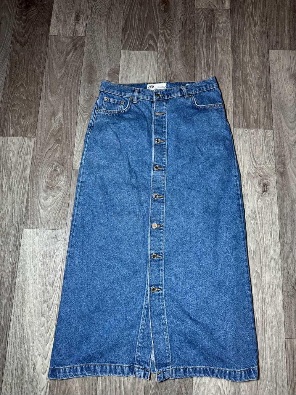 Zara Medium Blue Button-Front Denim Skirt